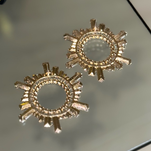 Amina Muaddi *As seen on Kyle Richards* BEGUM CRYSTAL EMBELLISHED EARRINGS shoes - Picture 4 of 12